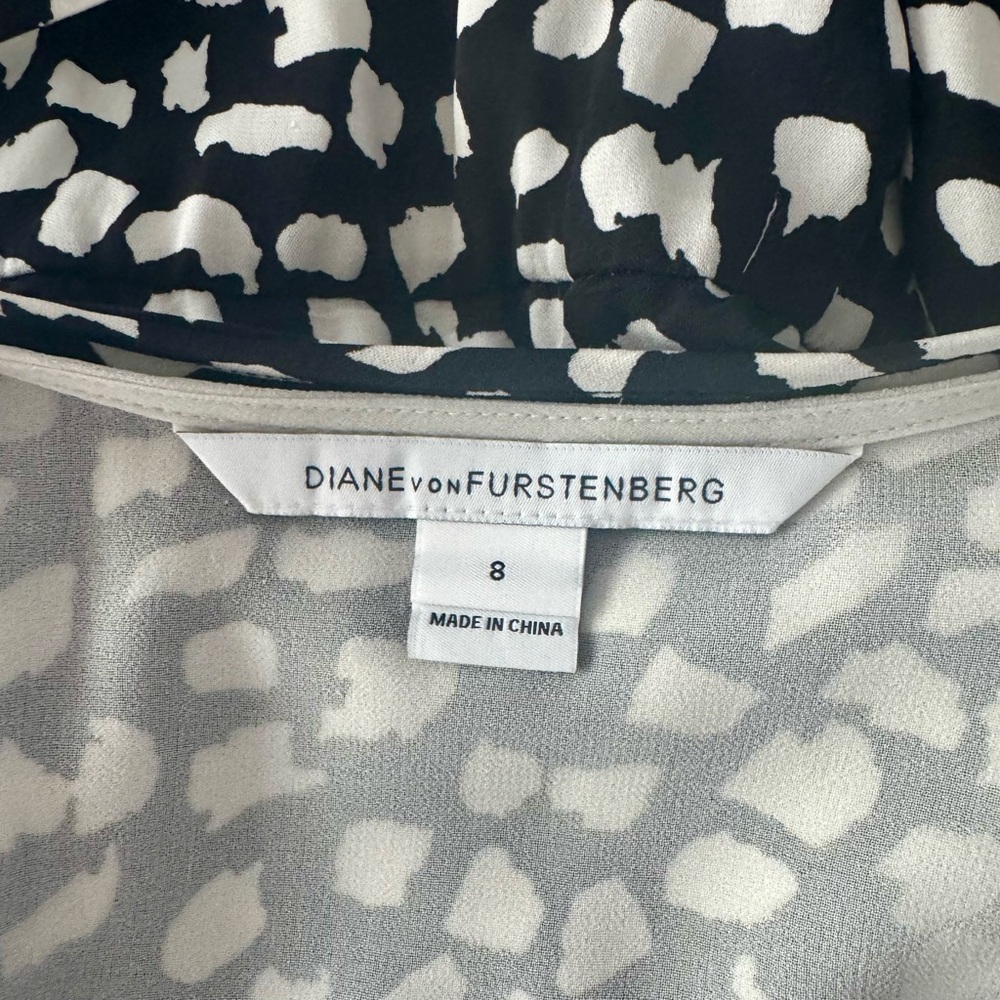 Diane Von Furstenberg Rachel Black and White Sheath Mini Dress - Picture 2 of 9